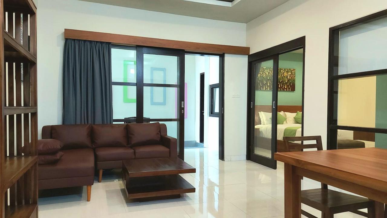 Hotel The New Moon Seminyak Zewnętrze zdjęcie