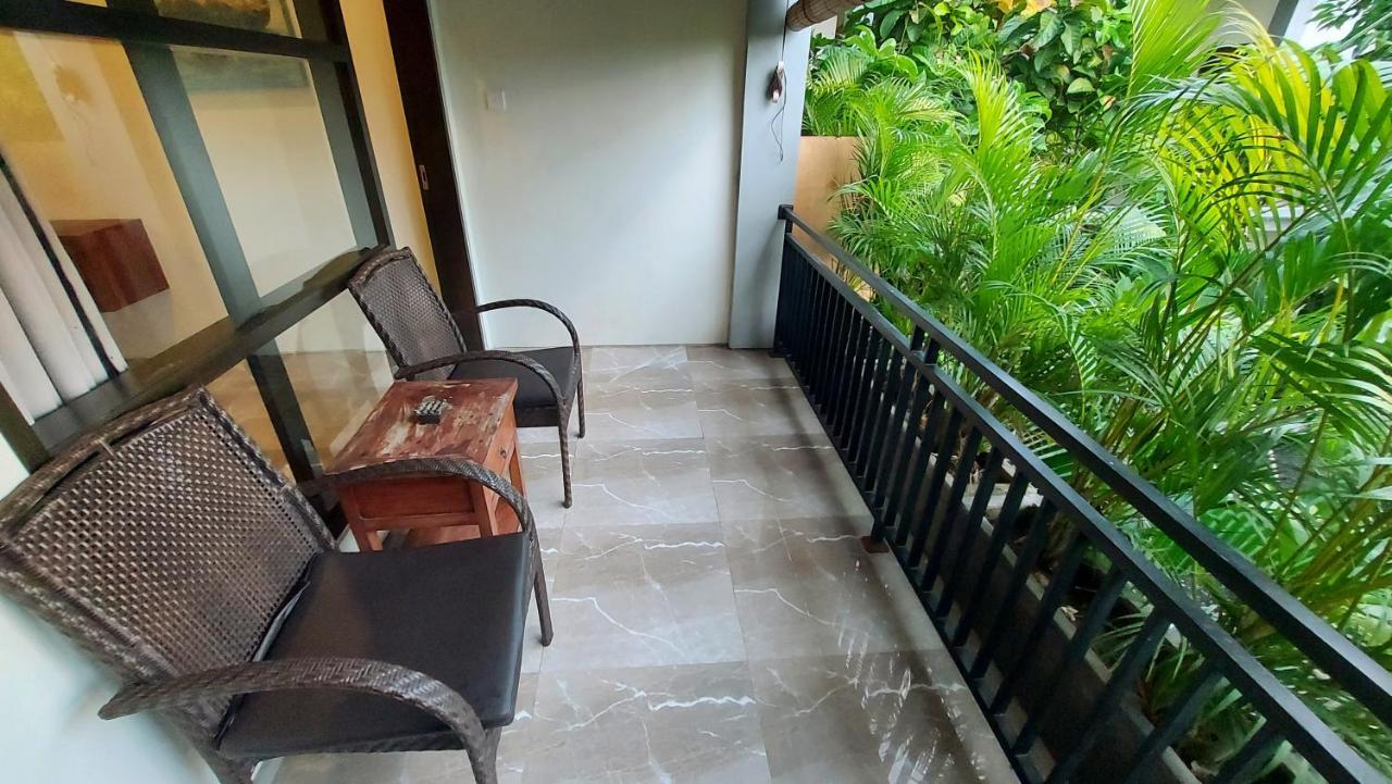 Hotel The New Moon Seminyak Zewnętrze zdjęcie