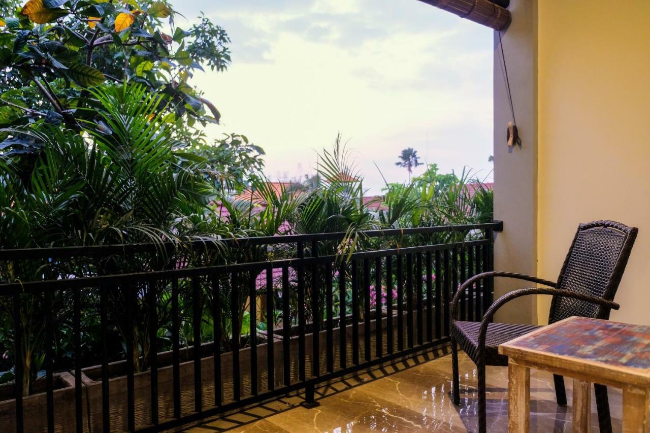 Hotel The New Moon Seminyak Zewnętrze zdjęcie